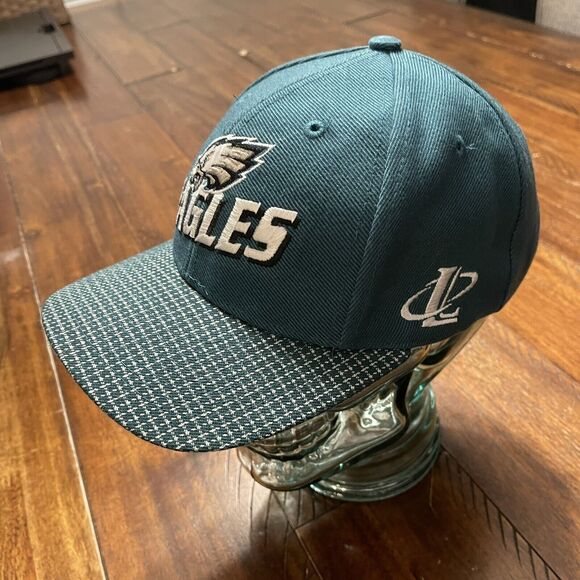 Vtg Philadelphia Eagles logo athletic New Proline Strapback - Picture 4 of 10
